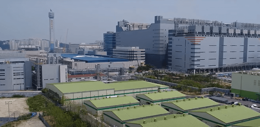 SK하이닉스 HBM3E 제조공장