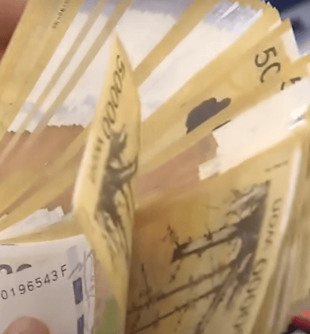 5만원 지폐 여러장